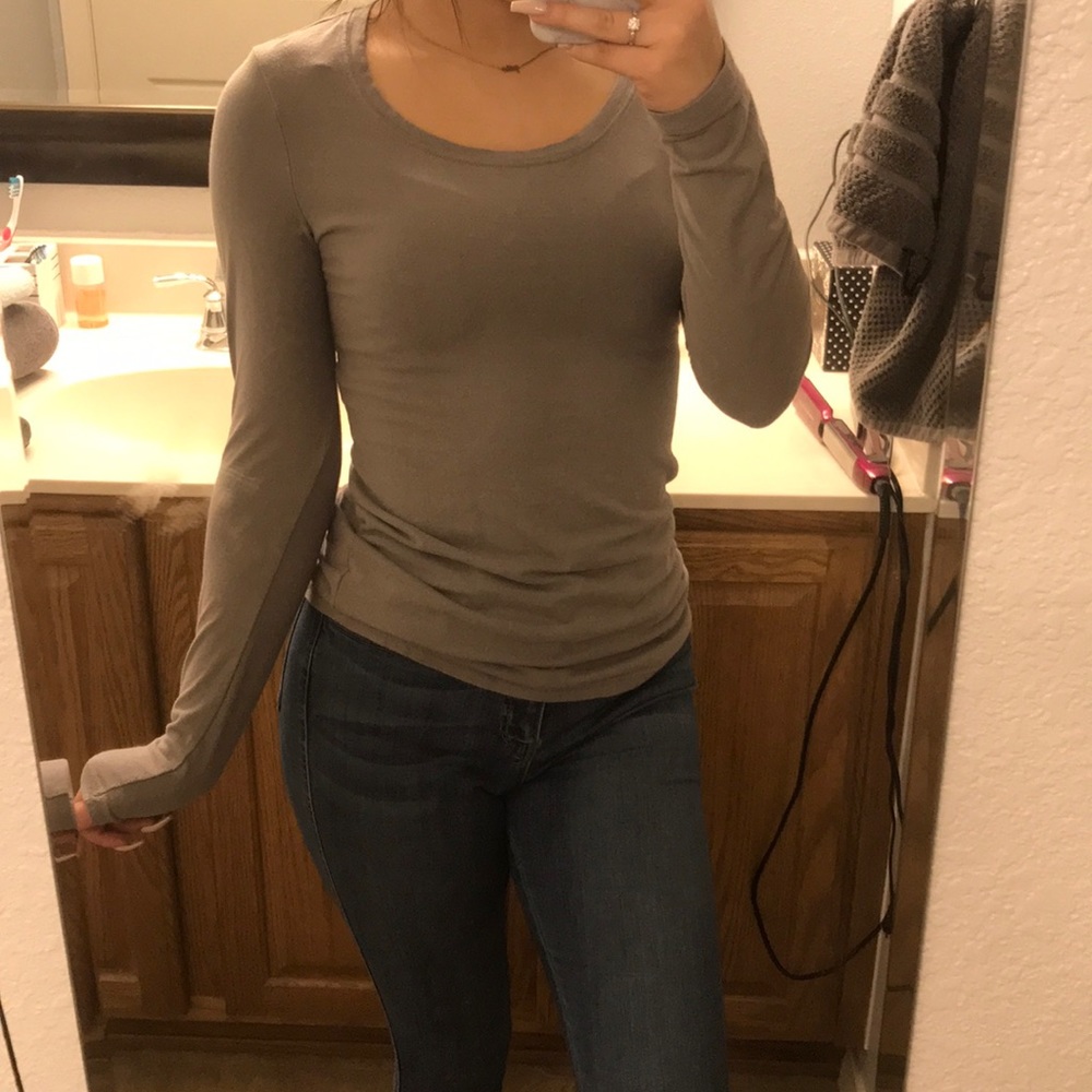 Grey long sleeve